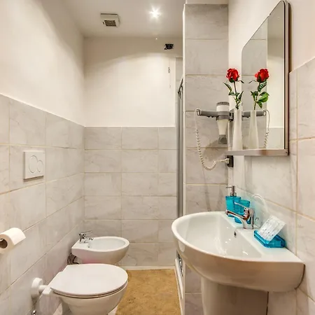 Guest house Magnifico 3*