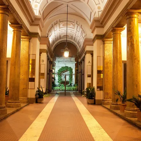 Magnifico 4* روما