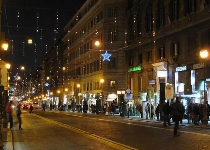 Konukevi Magnifico Roma